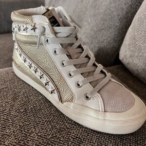 Vintage Havana hightop sneakers